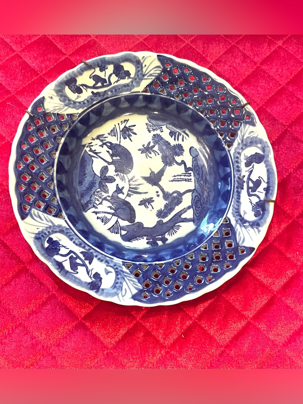 Chinese Reticulated Plate Qianlong mark